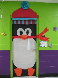 Pinguino navideño para decorar puertas en navidad